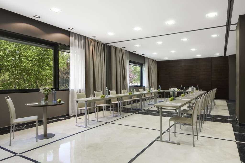 Nh Ribera Del Manzanares Otel Madrid Konforlar fotoğraf
